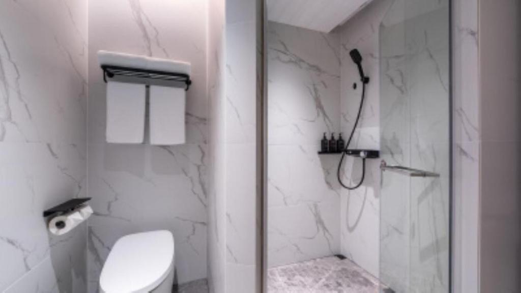 Hotel Orange Crystal Lujiazui Expo Center 4*